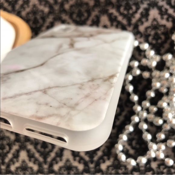 Gorgeous Marble Protective iPhone X / XS - Picture 4 of 4